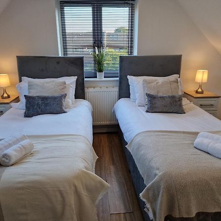 Large 4-Bed House For Up To 7 Guests W 2X Parking Villa Oxford Dış mekan fotoğraf